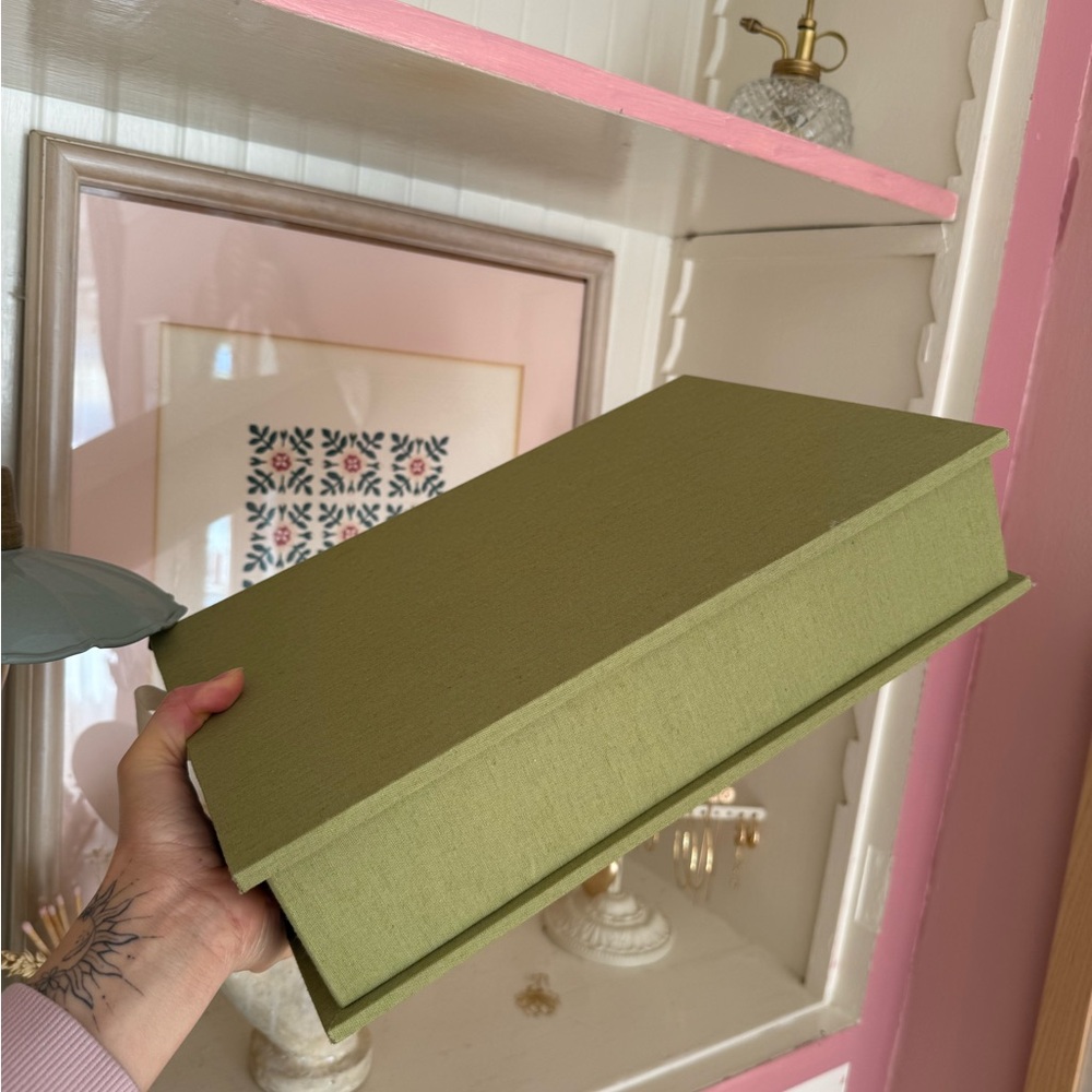 Sezane Green Storage Box